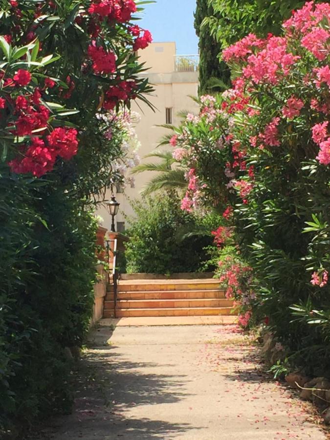 Apartment Brigitte Centre Tropez Parking Piscine Wifi Vue