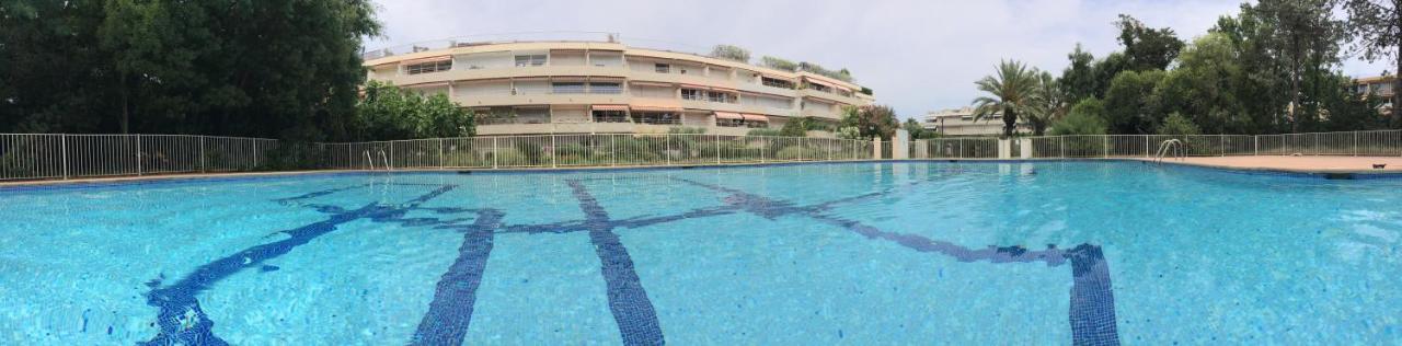 Brigitte Centre Tropez Parking Piscine Wifi Vue Apartment Saint-Tropez