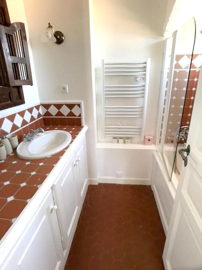 House With 3 Bedrooms In Grimaud With Shared Pool Furnished Garden And Wifi 2 Km From The *