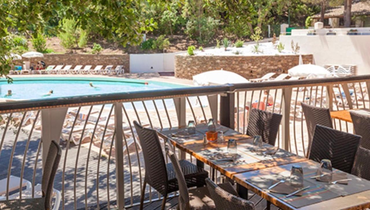 House With 3 Bedrooms In Grimaud With Shared Pool Furnished Garden And Wifi 2 Km From The *