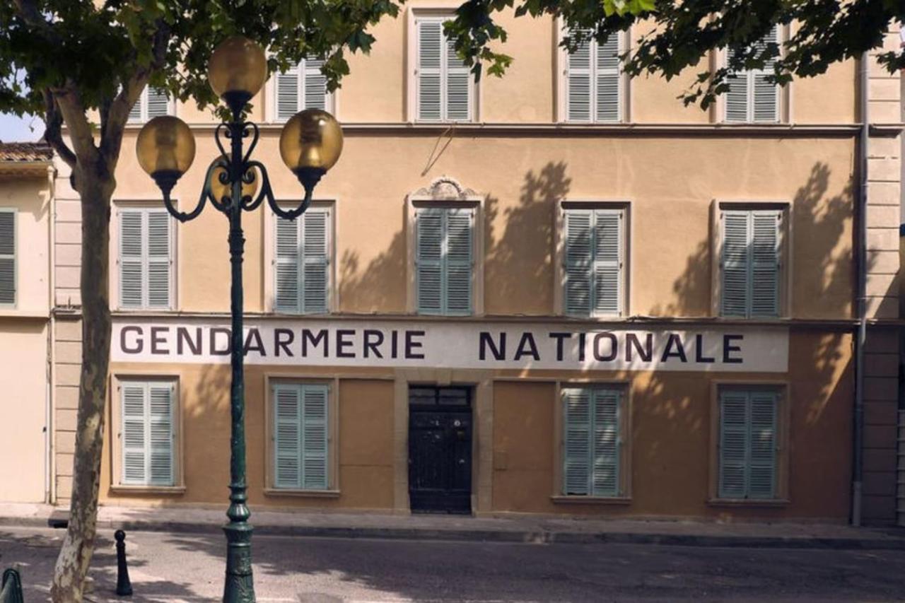 Superb In The Center Of Tropez Apartment