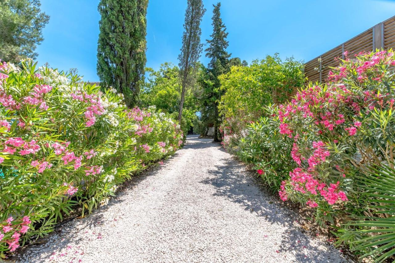 Holiday home La Tropezienne - Welkeys *