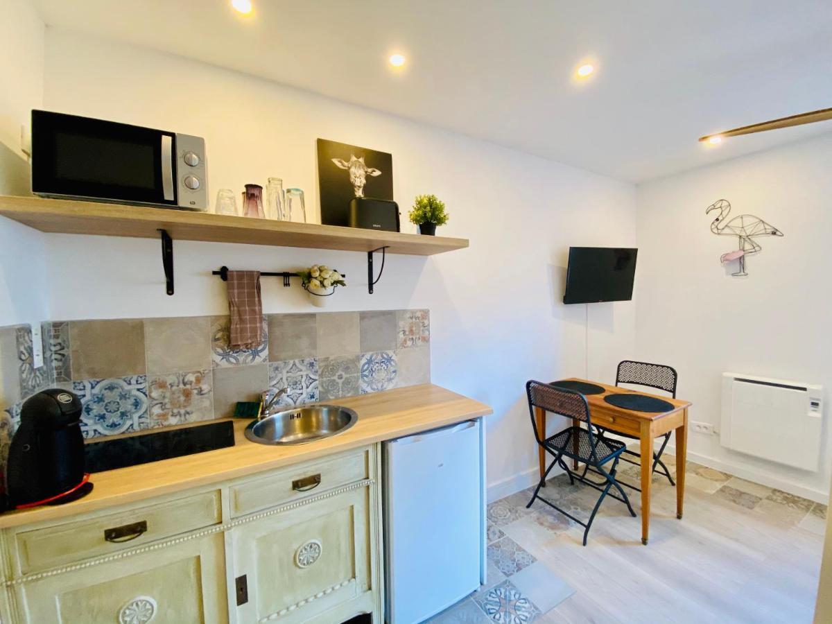 7 Eden Apartment *