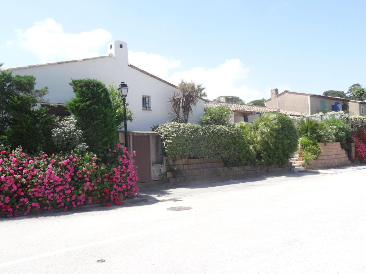 Holiday Home Les Parcs De Gassin-3