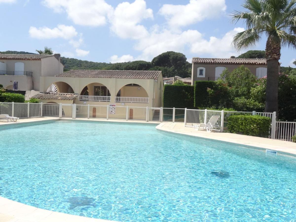 Holiday Home Les Parcs De Gassin-3 Holiday home *