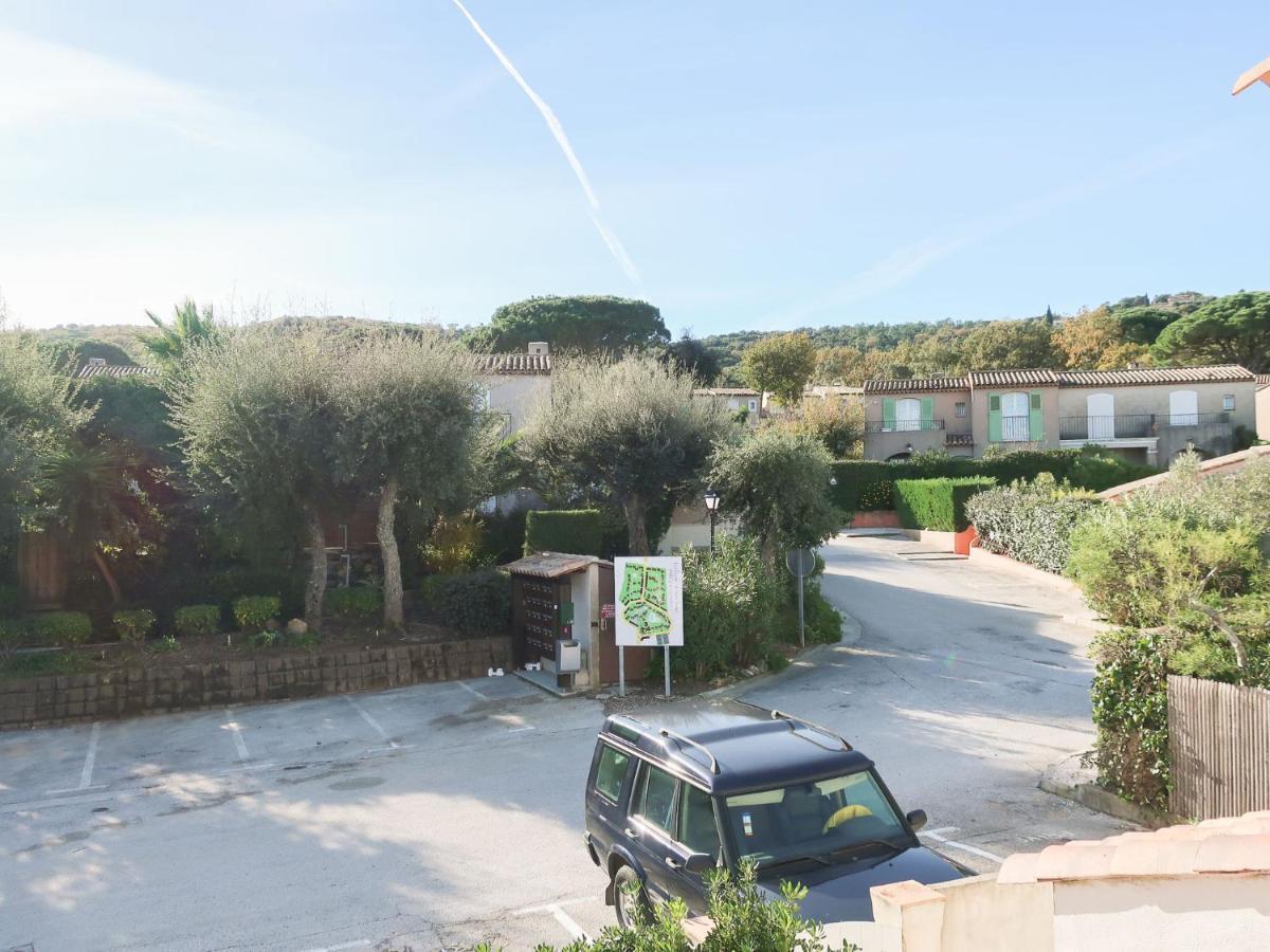 Holiday home Holiday Home Les Parcs De Gassin-3