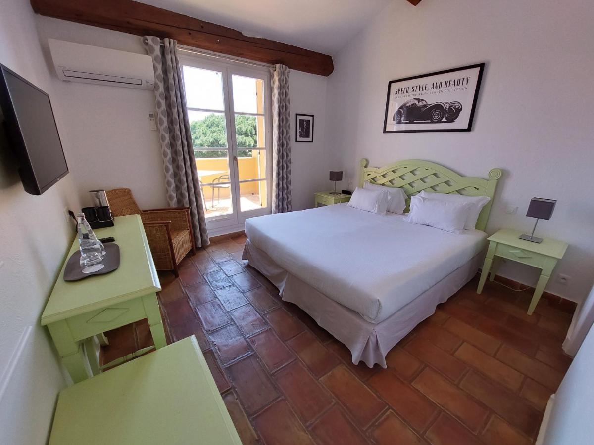 Les Bouis Hotel