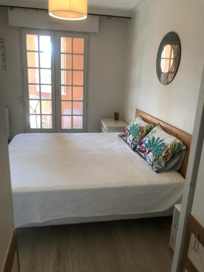 Belle Au Centre De Tropez Avec Piscine Et Garage Apartment Saint-Tropez