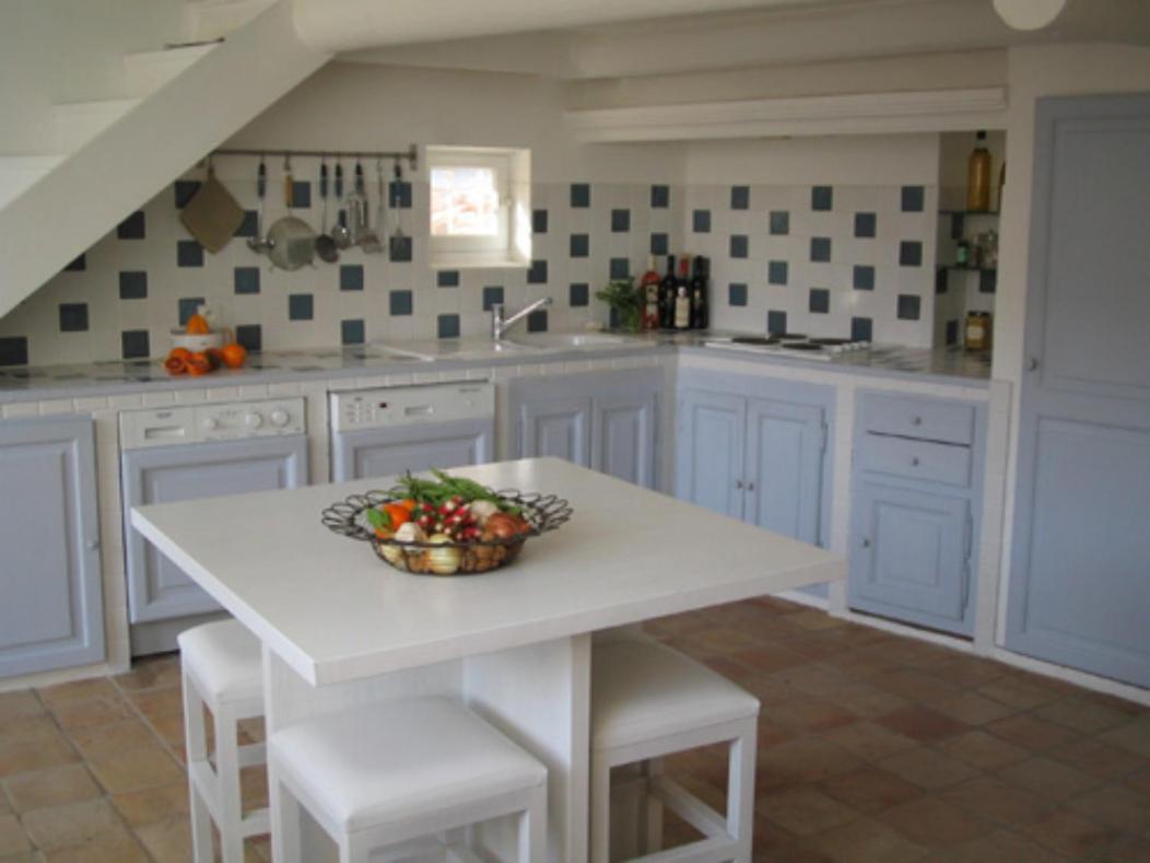 Elegant Flat Central Tropez With Terrace *