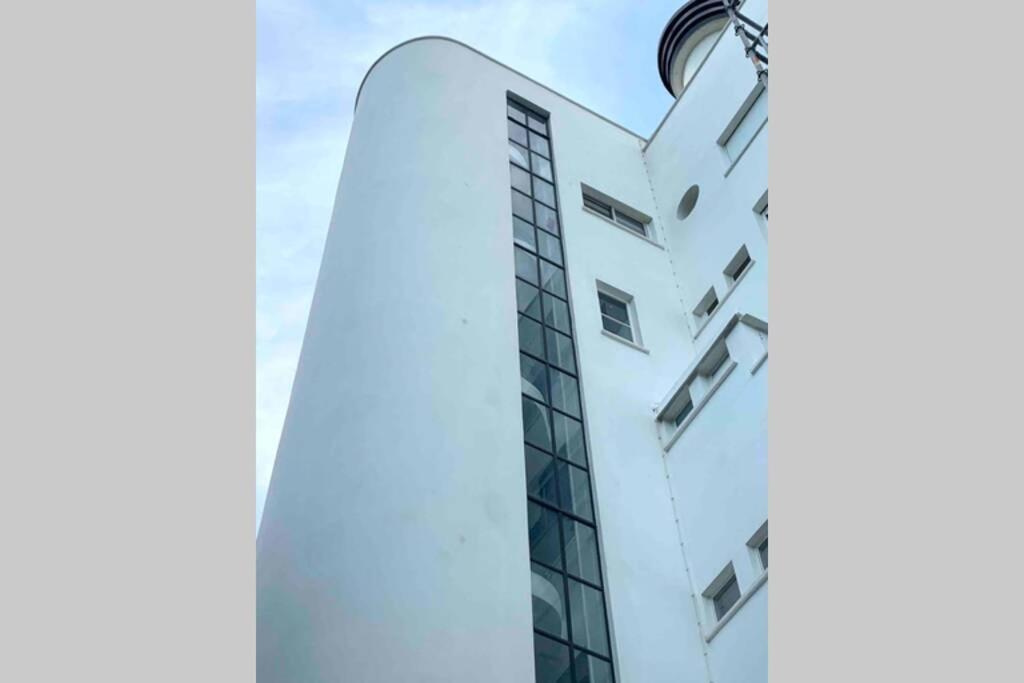 Apartment Elegant Studio Et Parking Dans Batiment Historique *