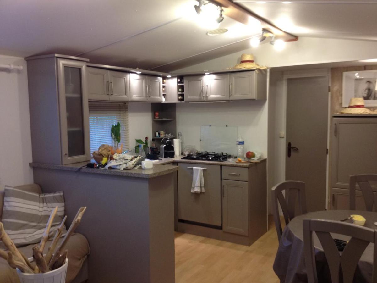 Campsite Mobilhome St Tropez 5h02