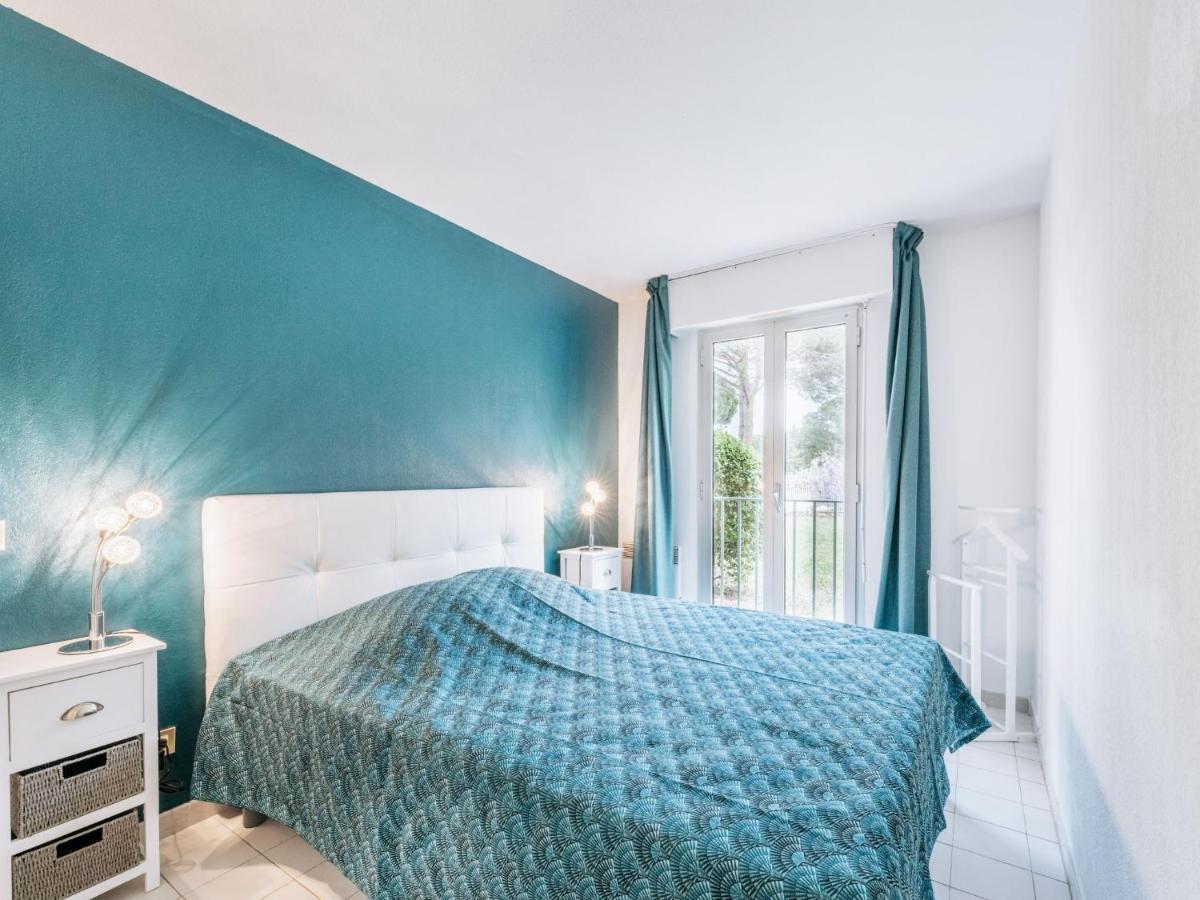 Caesar Domus-4 By Interhome Apartment Saint-Tropez
