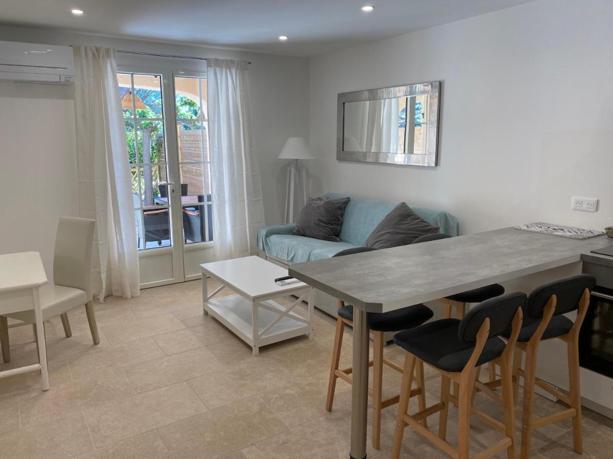 D'hotes Les Amandiers Guest house Saint-Tropez