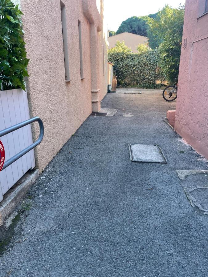 Superbe Emplacement , Terrasse Et Parking!