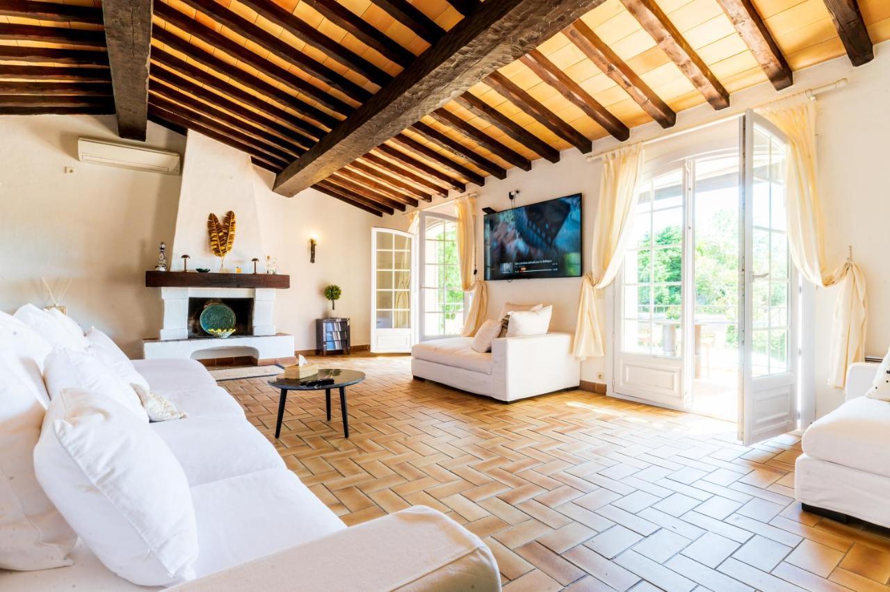 Villa Ramatuelle 5 Chambres Avec Piscine *