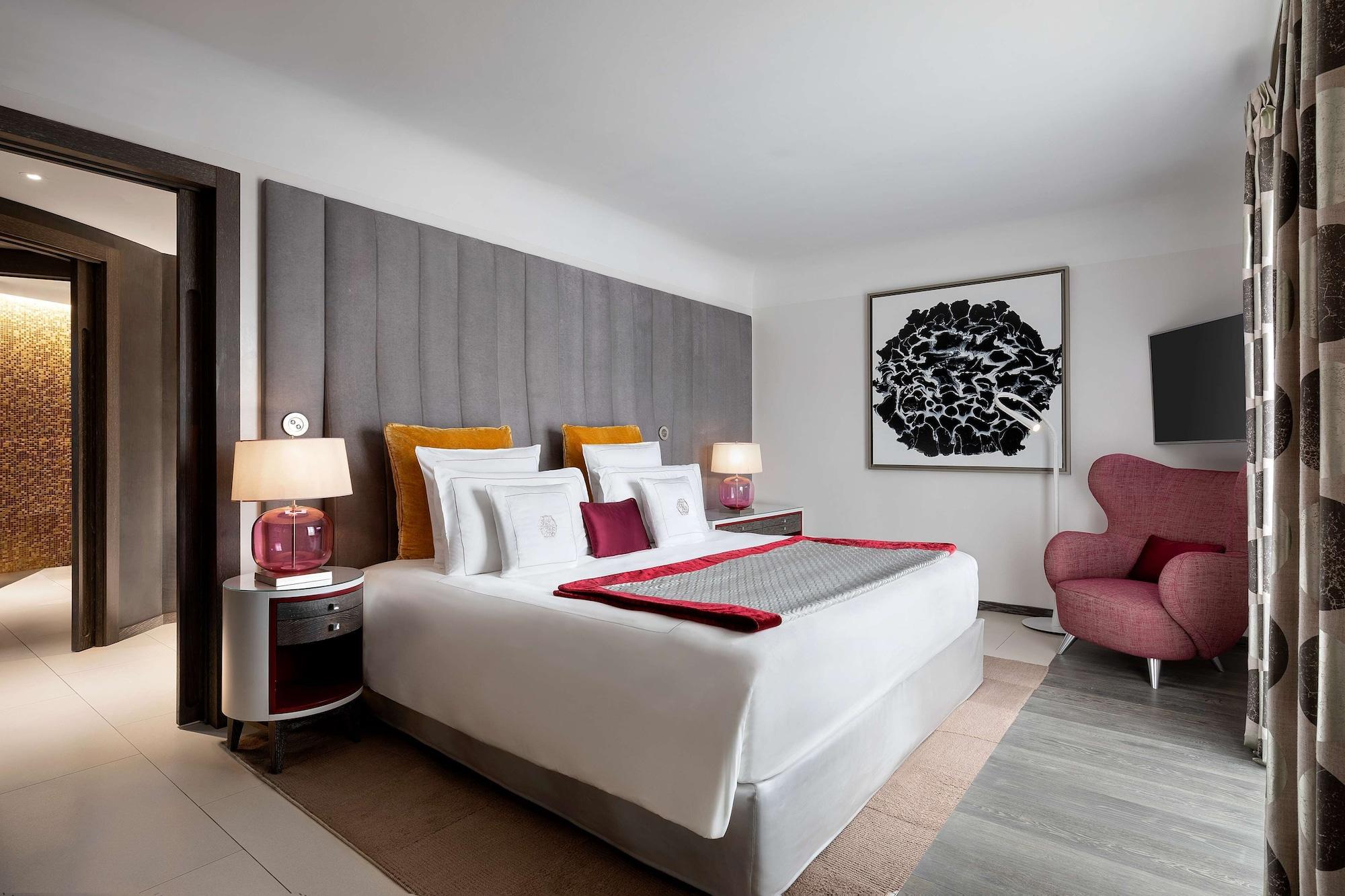 Hotel De Paris