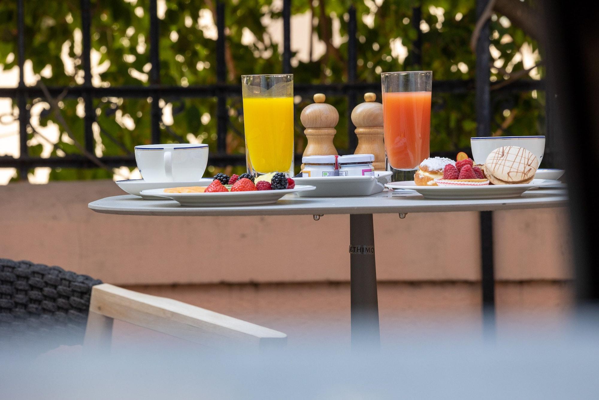 Hotel Le Yaca Saint-Tropez
