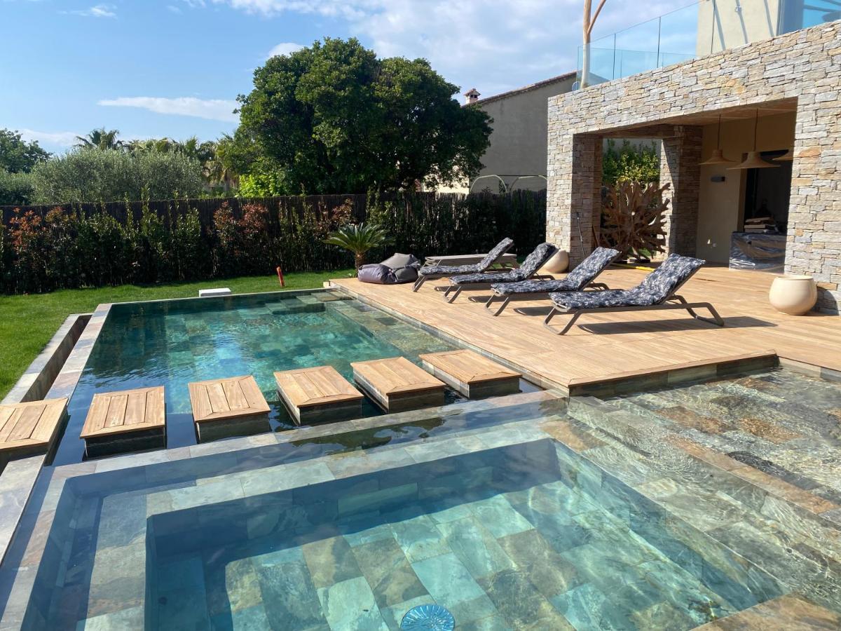 Rangali Tropez, Domaine Bella Vista