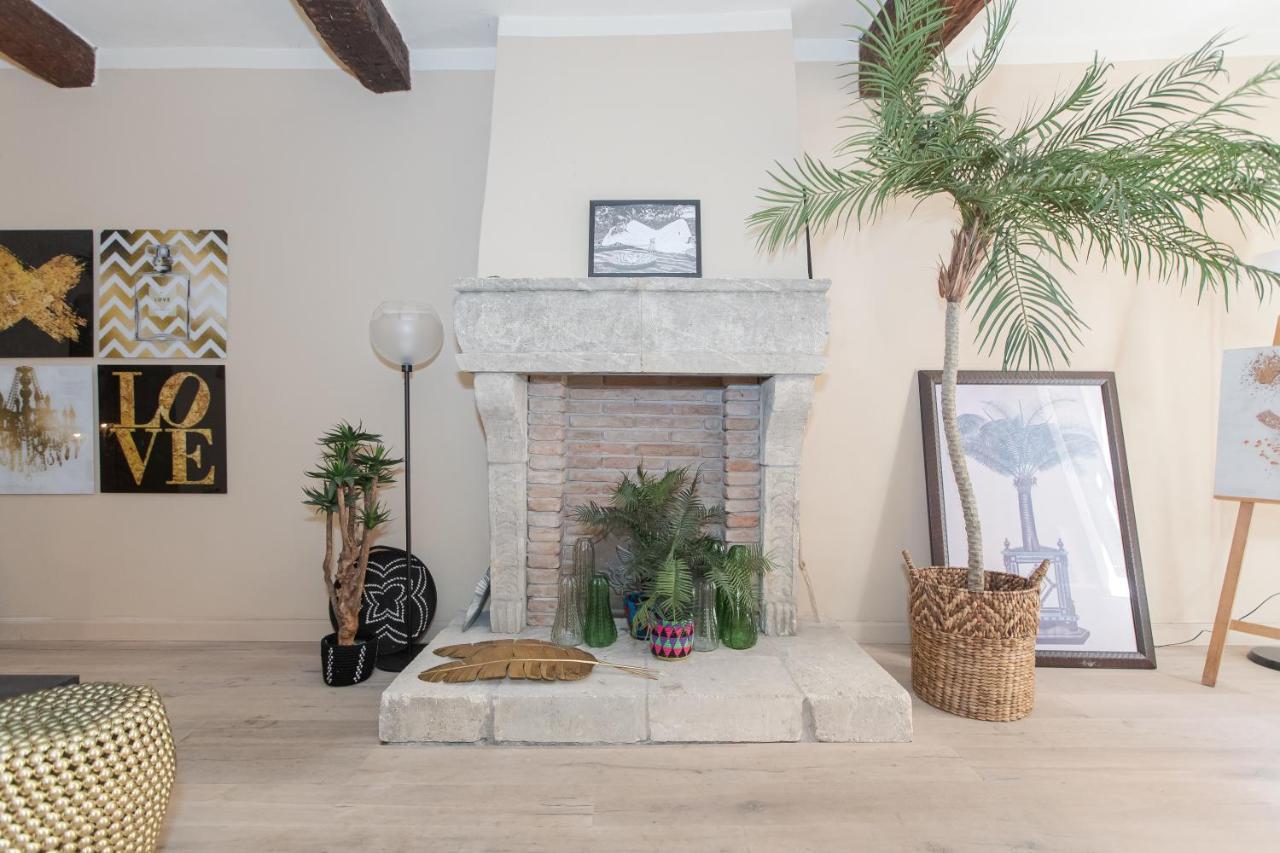 Rare: 110m² Climatises Avec Terrasse. 2 Chambres Apartment *