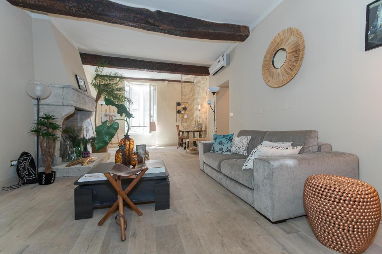 Rare: 110m² Climatises Avec Terrasse. 2 Chambres Apartment *