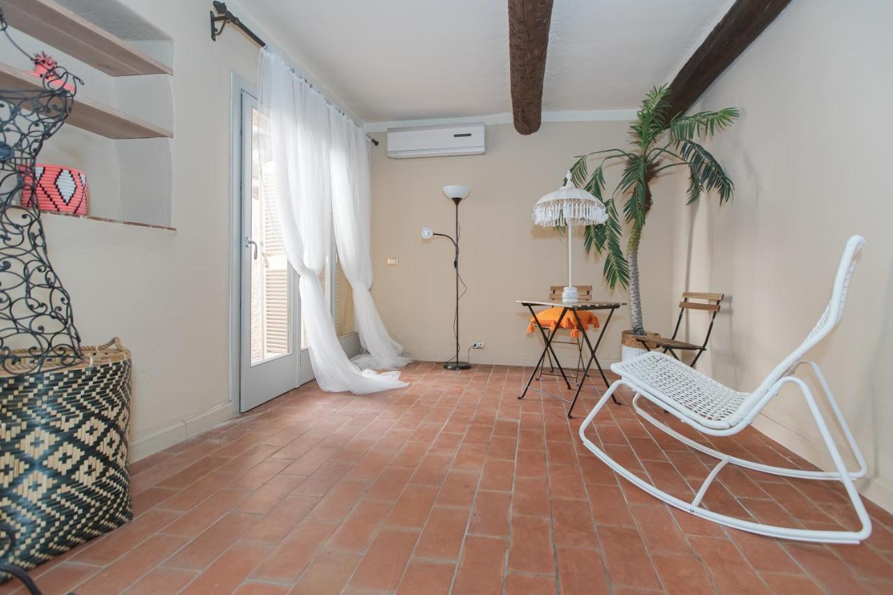 Rare: 110m² Climatises Avec Terrasse. 2 Chambres Apartment