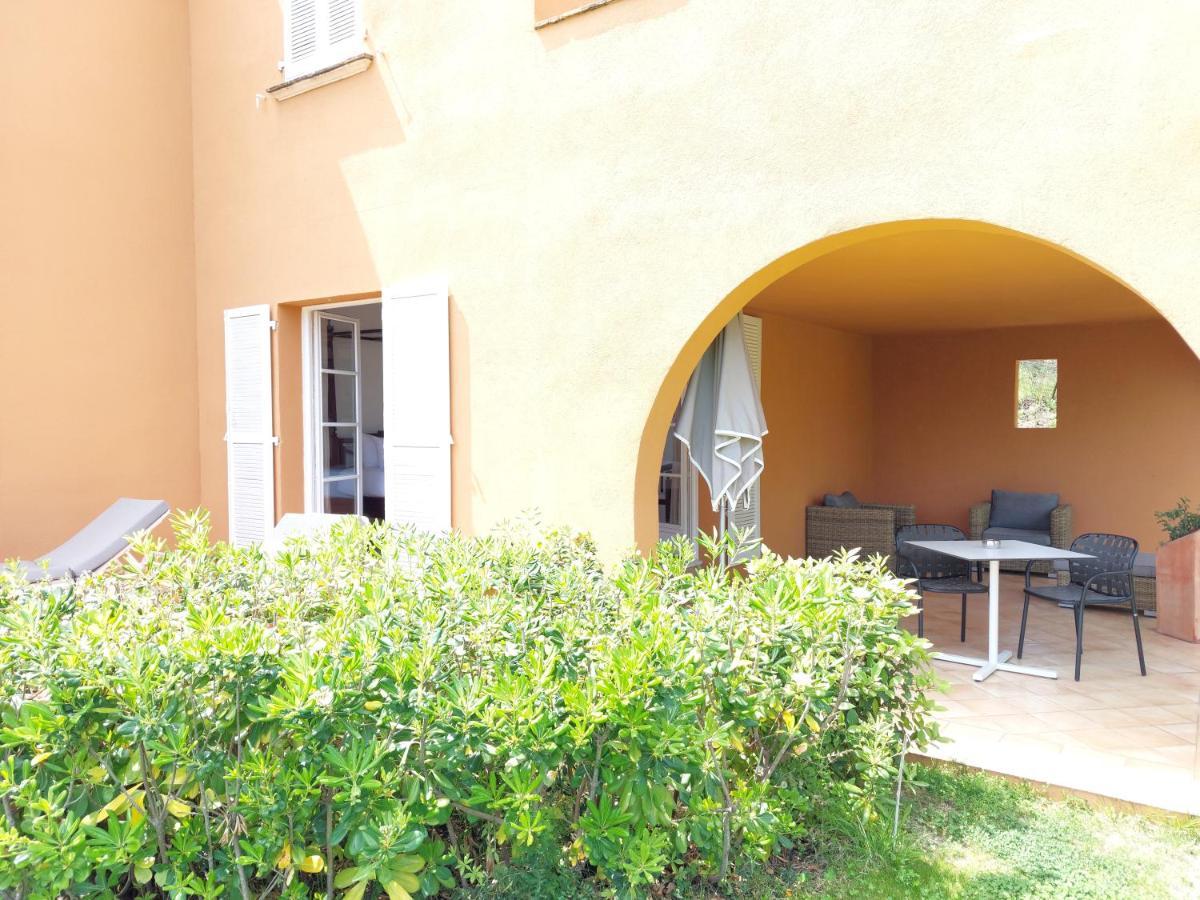 Les Bouis Hotel