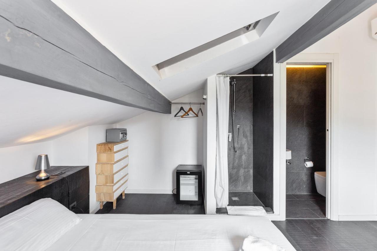 Maison D' Orange - *