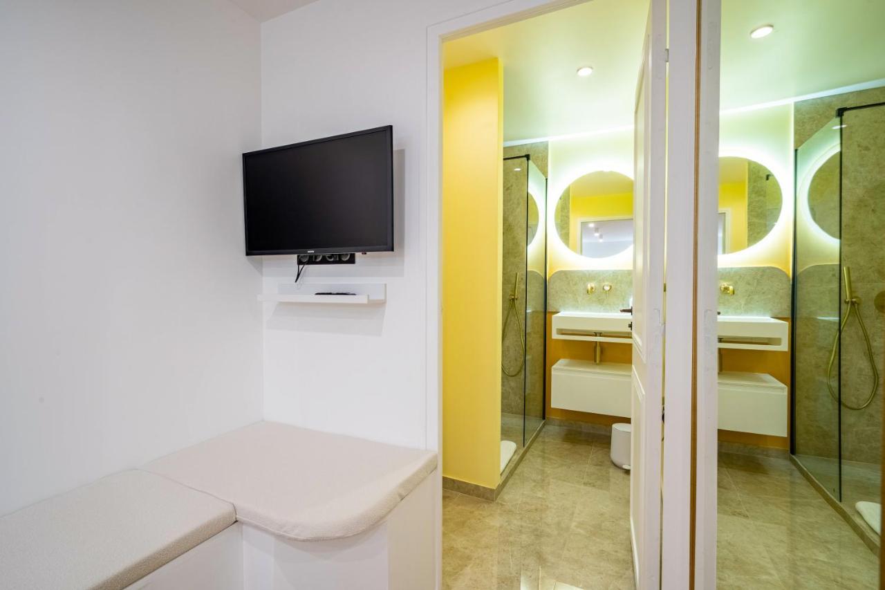 Feniers - Hyper Centre St Tropez Apartment