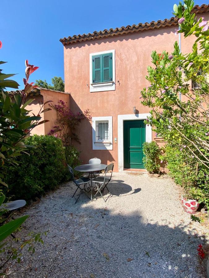 Vue Donnant Sur Le Golfe De St Tropez, 2 Chambres, 6 Pers, Piscine Commune Saint-Tropez