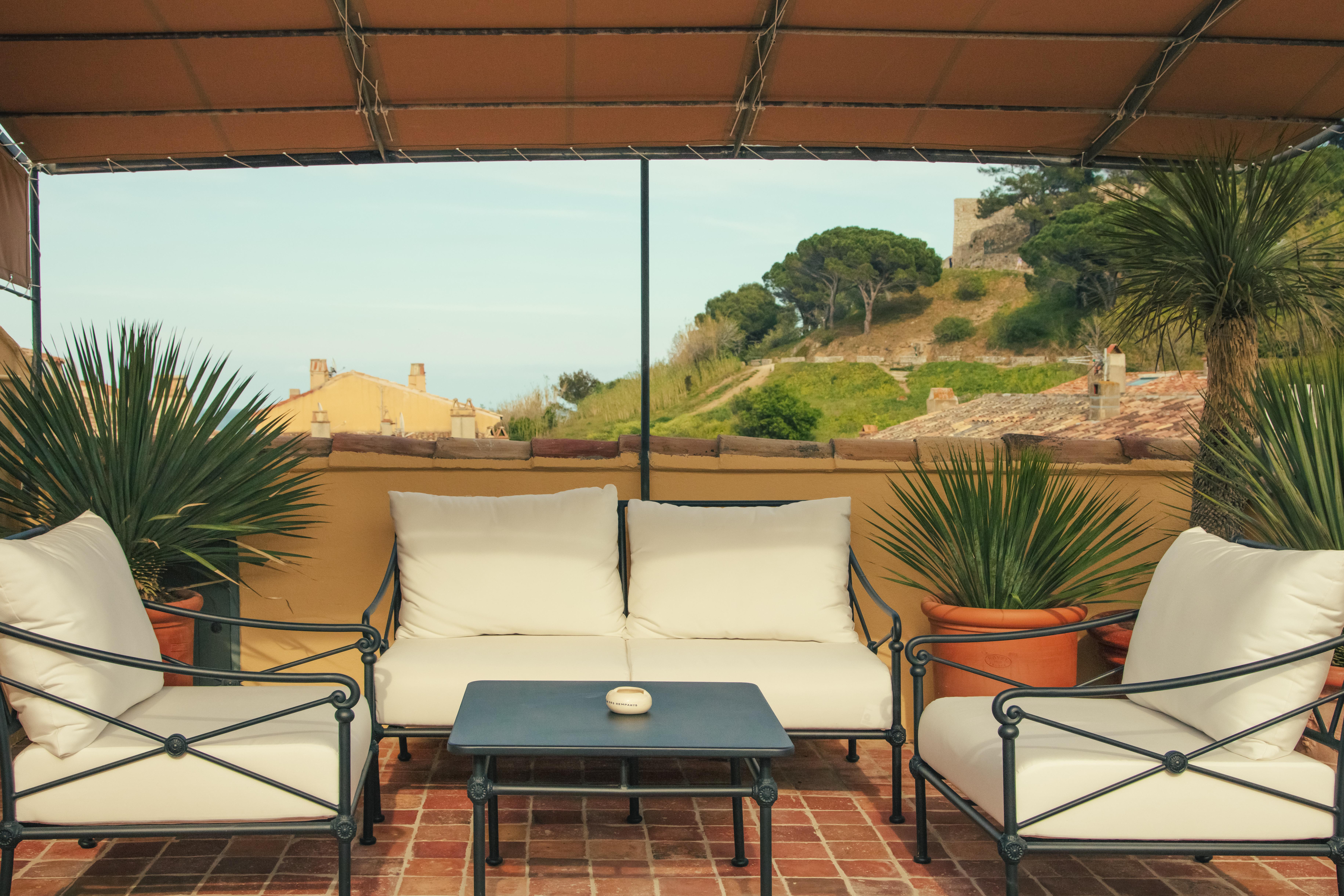 La Ponche Hotel