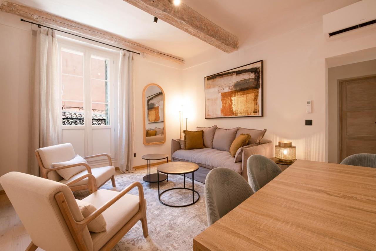 Pick A Flat's In Saint-tropez- Rue Victor Laugier