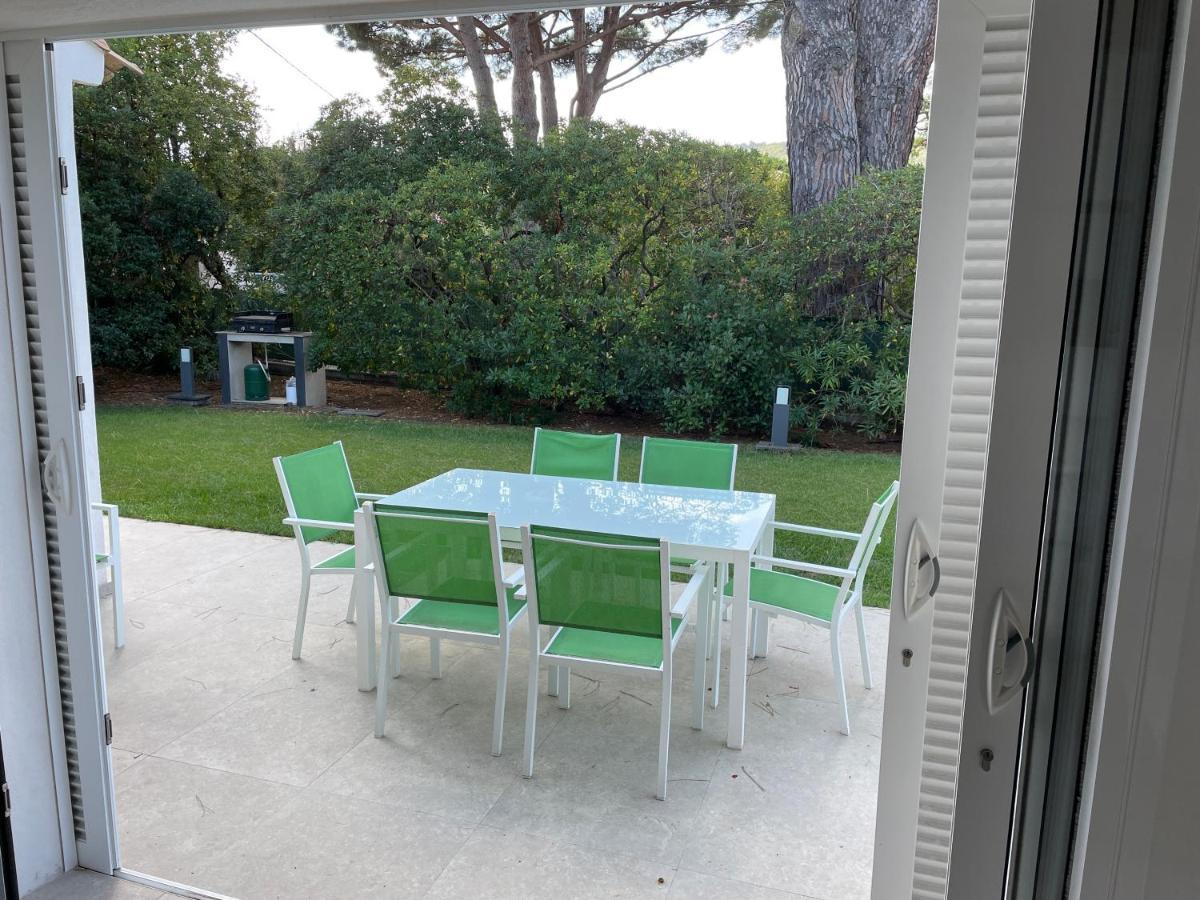 De La Dame Bed & Breakfast
