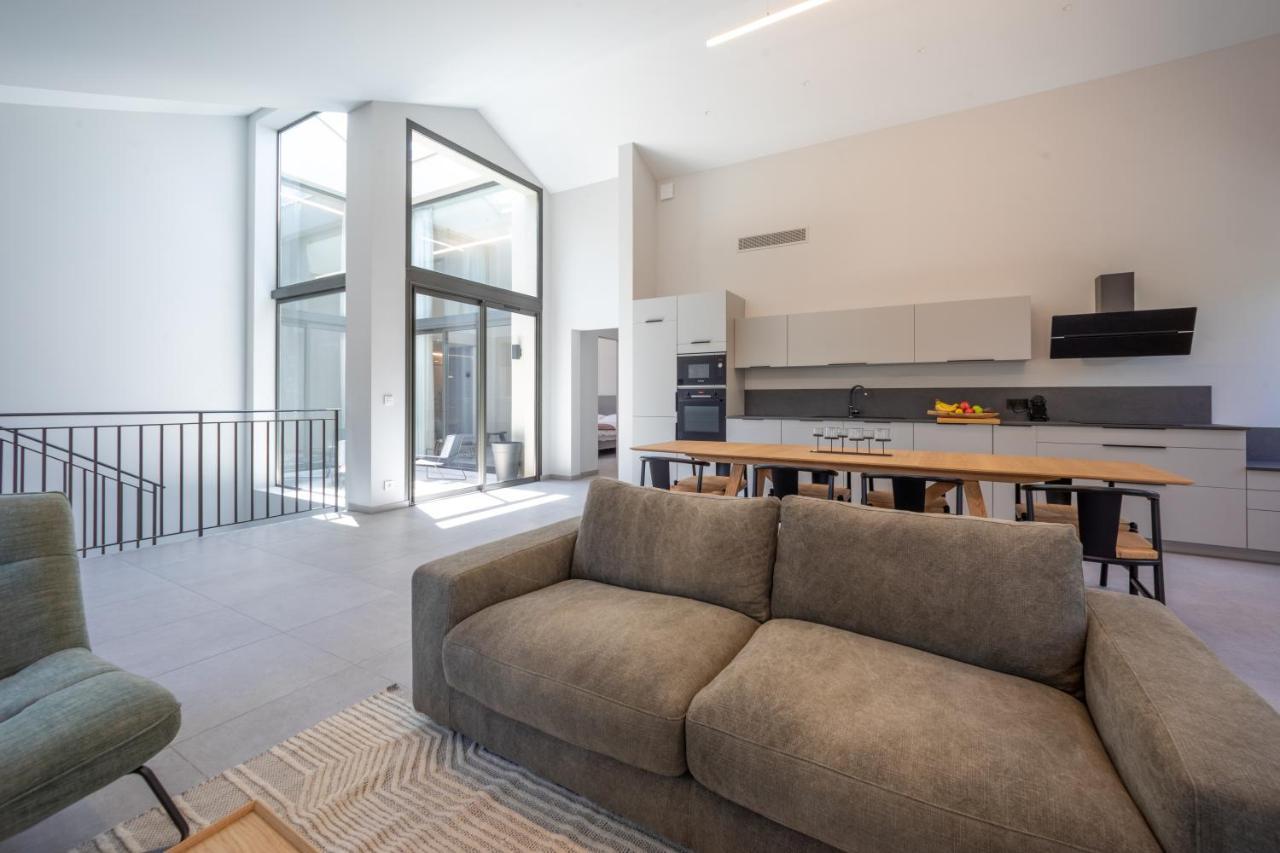 Les Orangers By Sezz Apartment