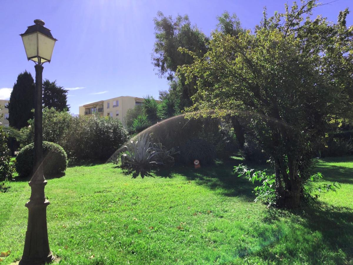 Apartment Un Nid A Tropez *