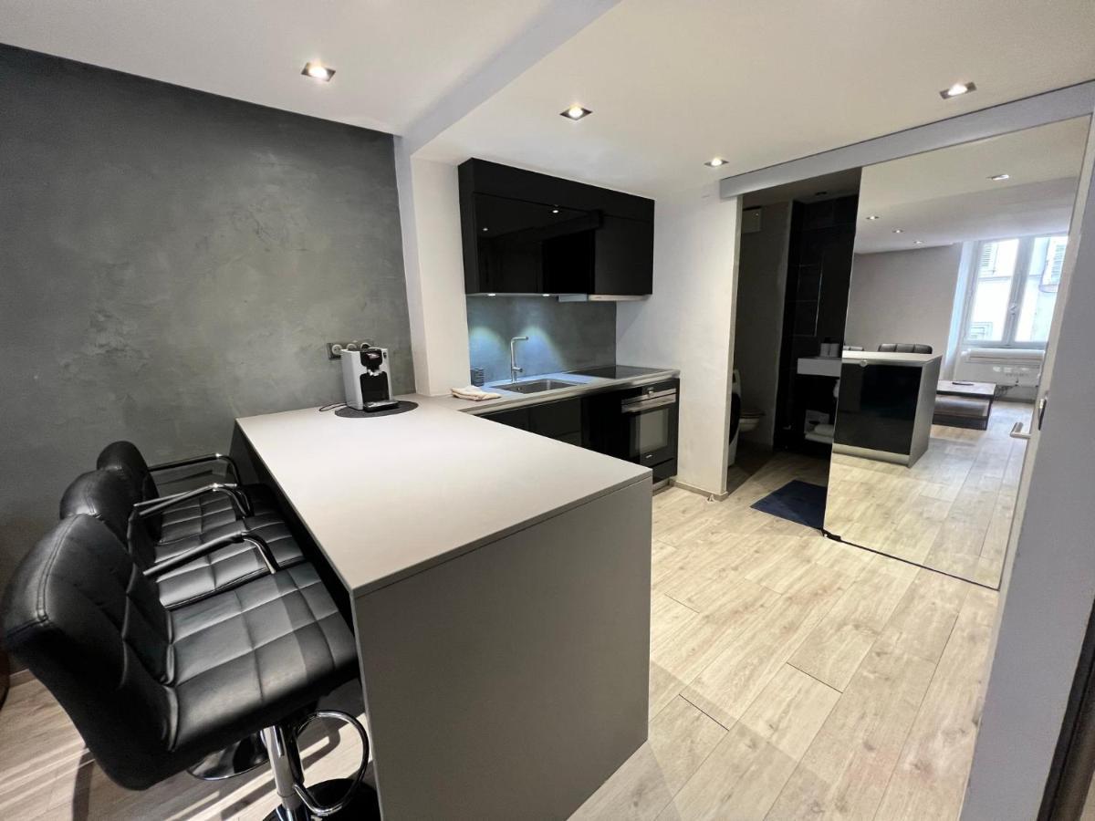 Apartment Design Centre *