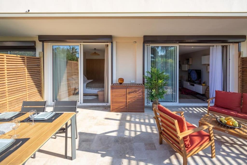 Entierement Renove Avec Terrasse * Saint-Tropez