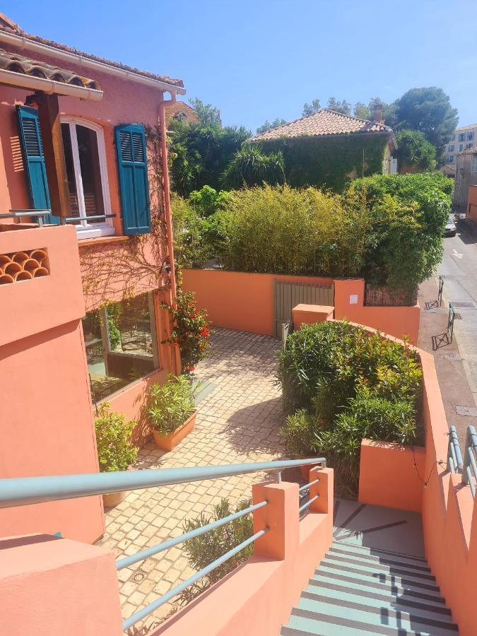 Les Lauriers Hotel 3*