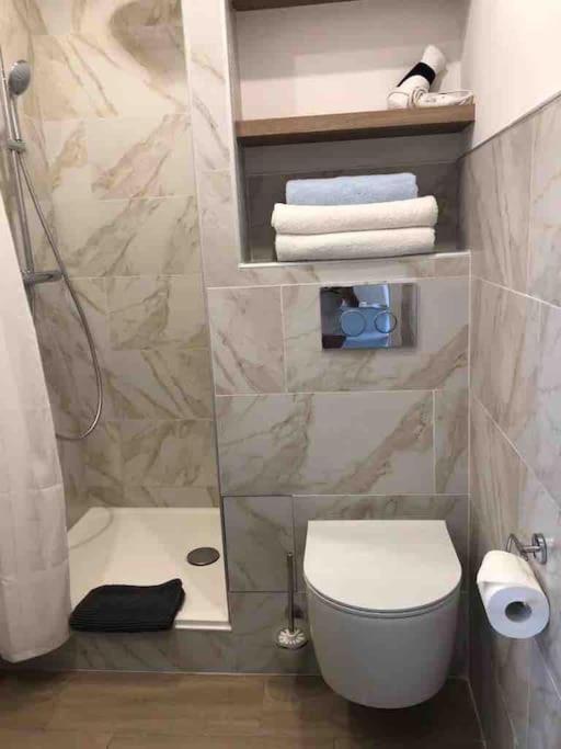 Studio In Tropez, Swimming Pool And Parking Apartment Saint-Tropez