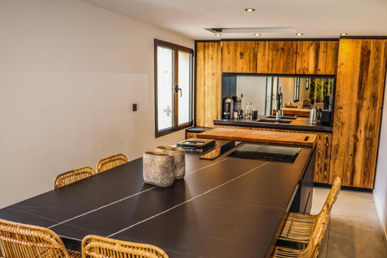 Casa Jungle ! Superb Duplex Apartment, Place Des Lices ! Apartment