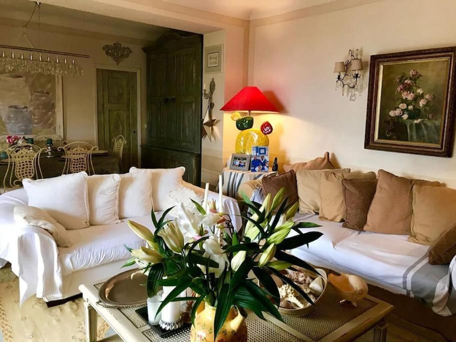 Holiday home Charming Provencal Mas With Amazing Sea View And Pool *