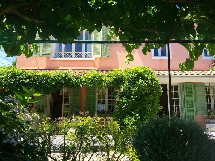 Charming Provencal Mas With Amazing Sea View And Pool *