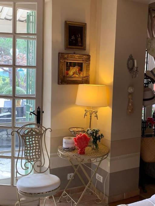 Charming Provencal Mas With Amazing Sea View And Pool Ferienhaus *
