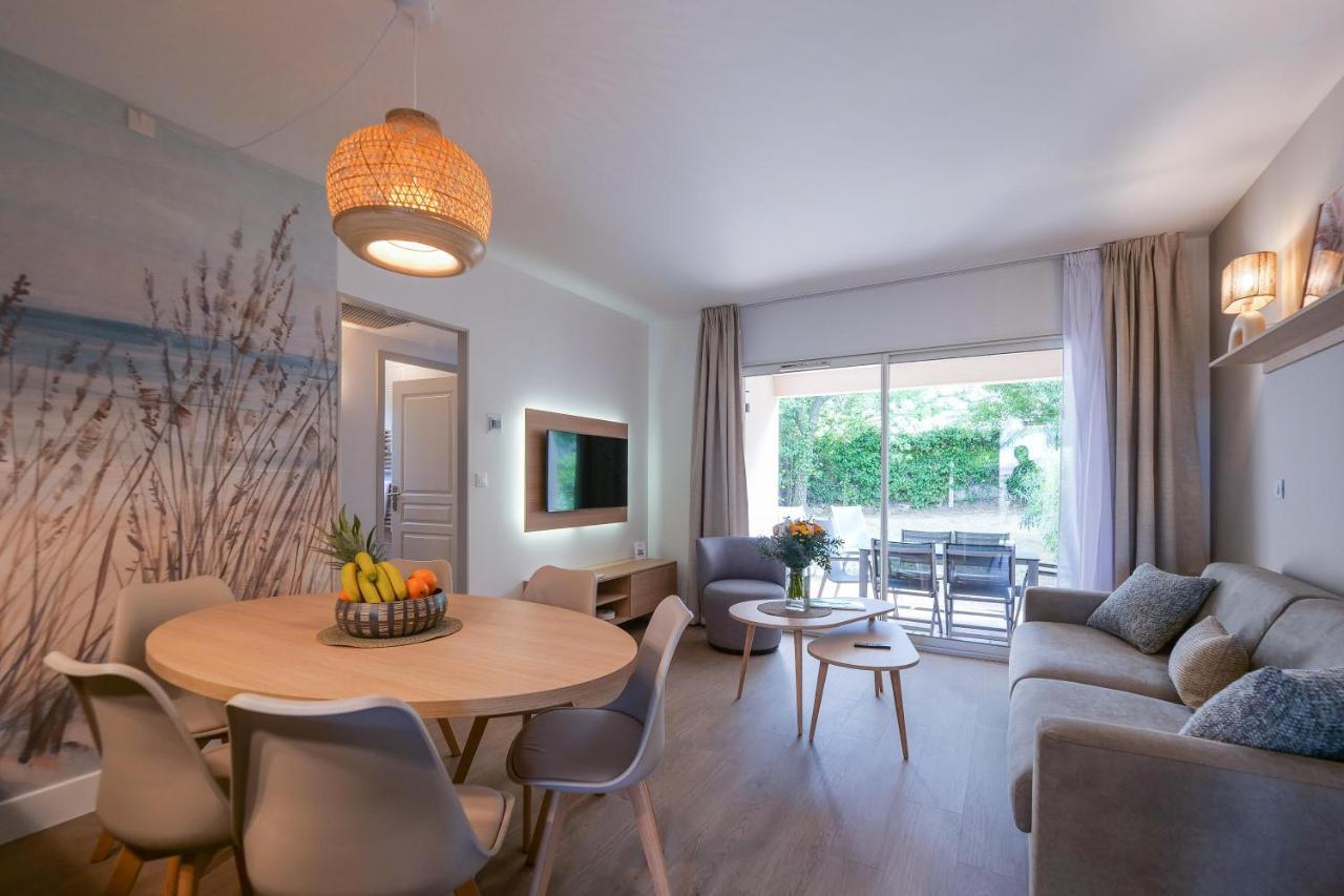 Reves Du Sud A Pied Et Tropez V Apartamento *