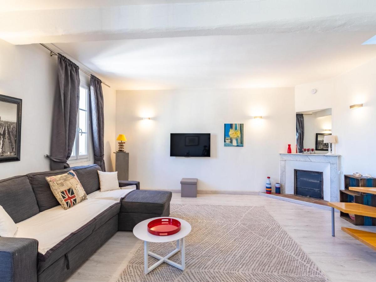 Studio Rue Allard By Interhome Apartment