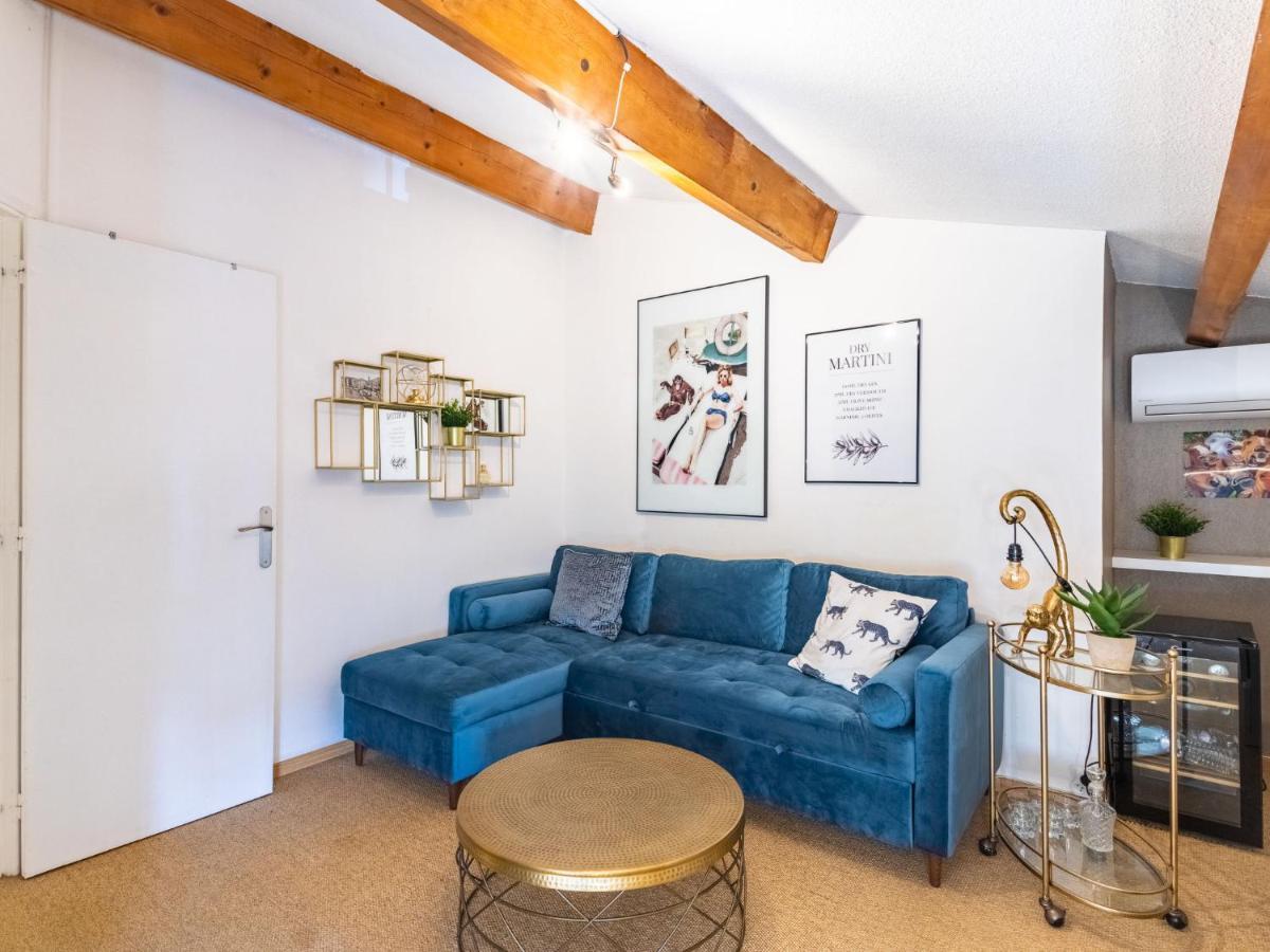 Apartment Le Clos Sainte Anne By Interhome