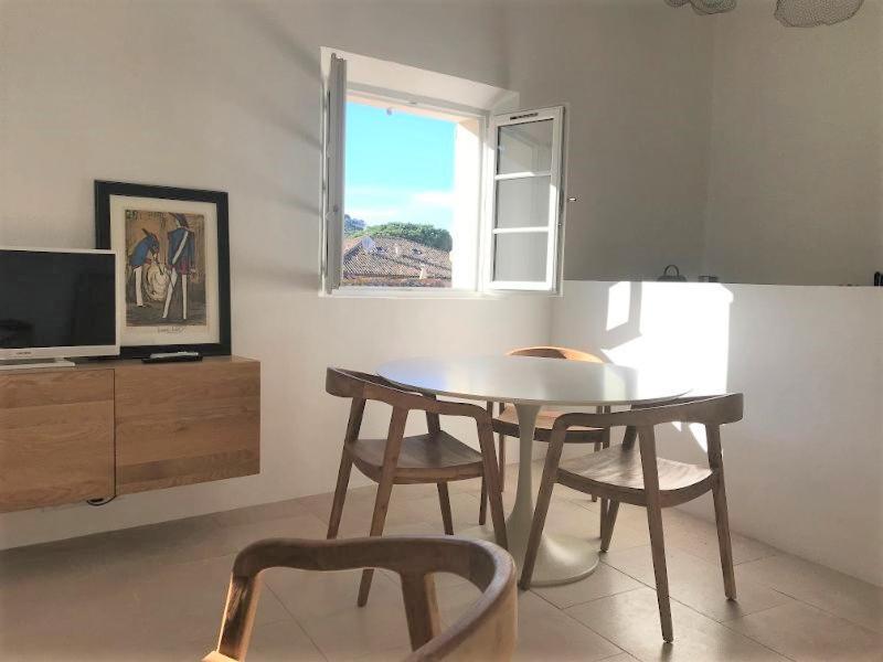 Village - Duplex Lumineux Avec Vue Magnifique Sur Les Toits Apartment *