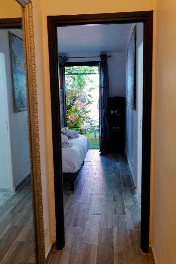 Tropez Centre, Chambre Lou Pitchoun Pour 2 *
