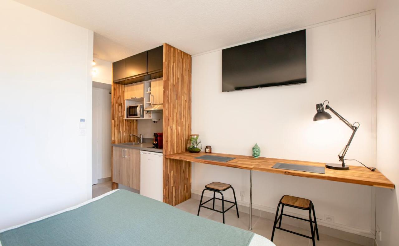 Eden Room, Apartment