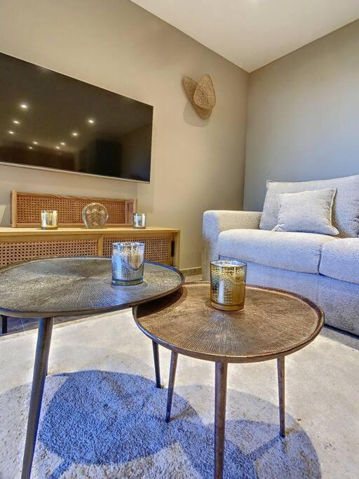 Apartamento Eden Parc-apartment 5*-swimming-pool-saint-tropez