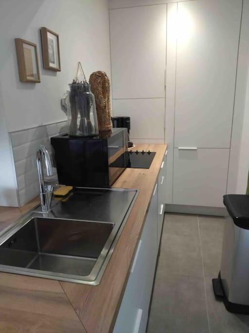 Appt St Tropez ,magnifique T2, Piscine ,terrasse, Emplacement Ideal ,front De Mer, Saint-Tropez